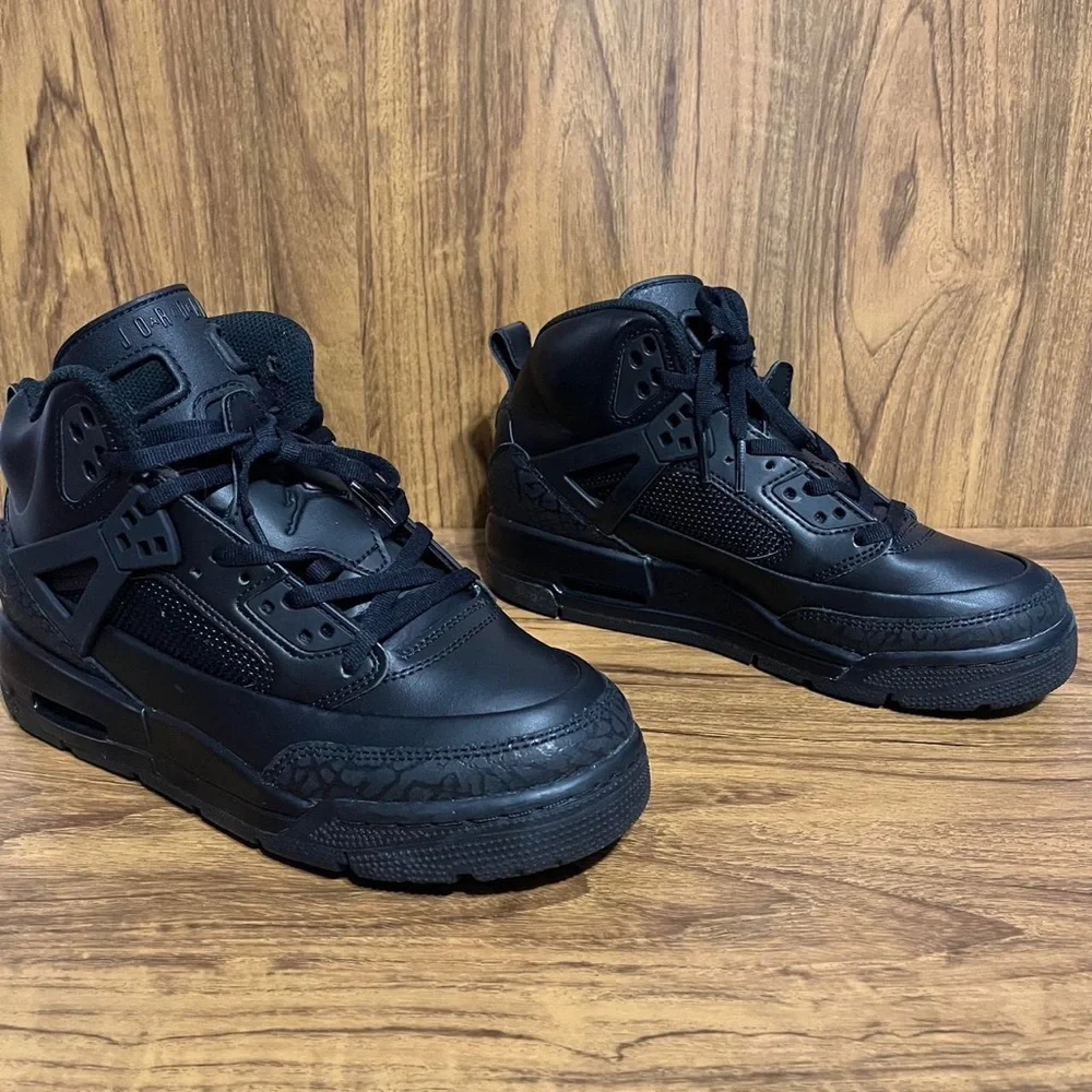 Nike Boys Air Jordan Spizike FD4653-001 Triple Black Sneakers Sz 6.5Y